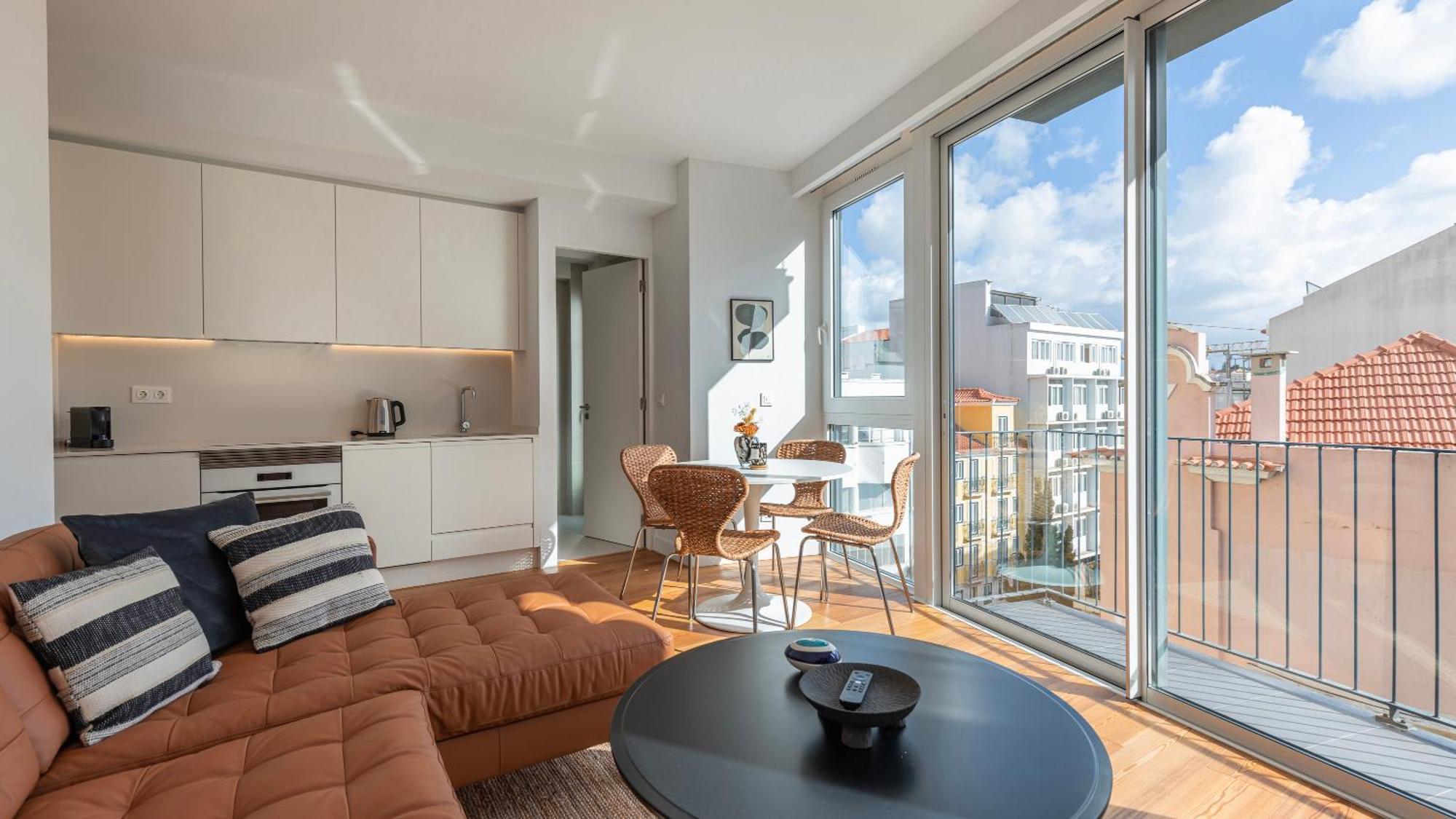 Classy 2Bdr House With Balcony By Lovelystay Lisboa Eksteriør billede